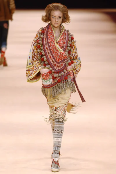 Look 36